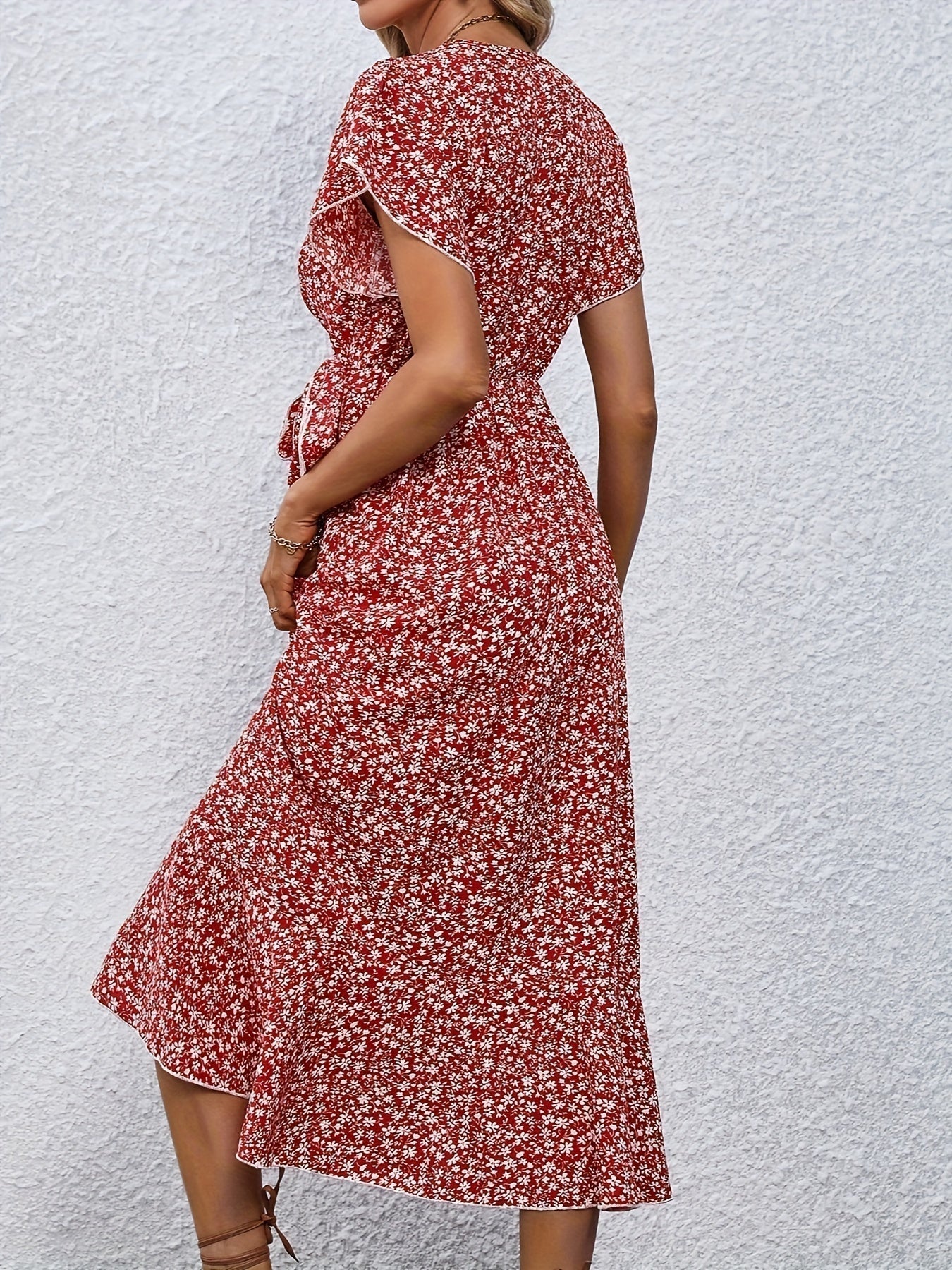 Indie - Small Floral Lace-Up Dress