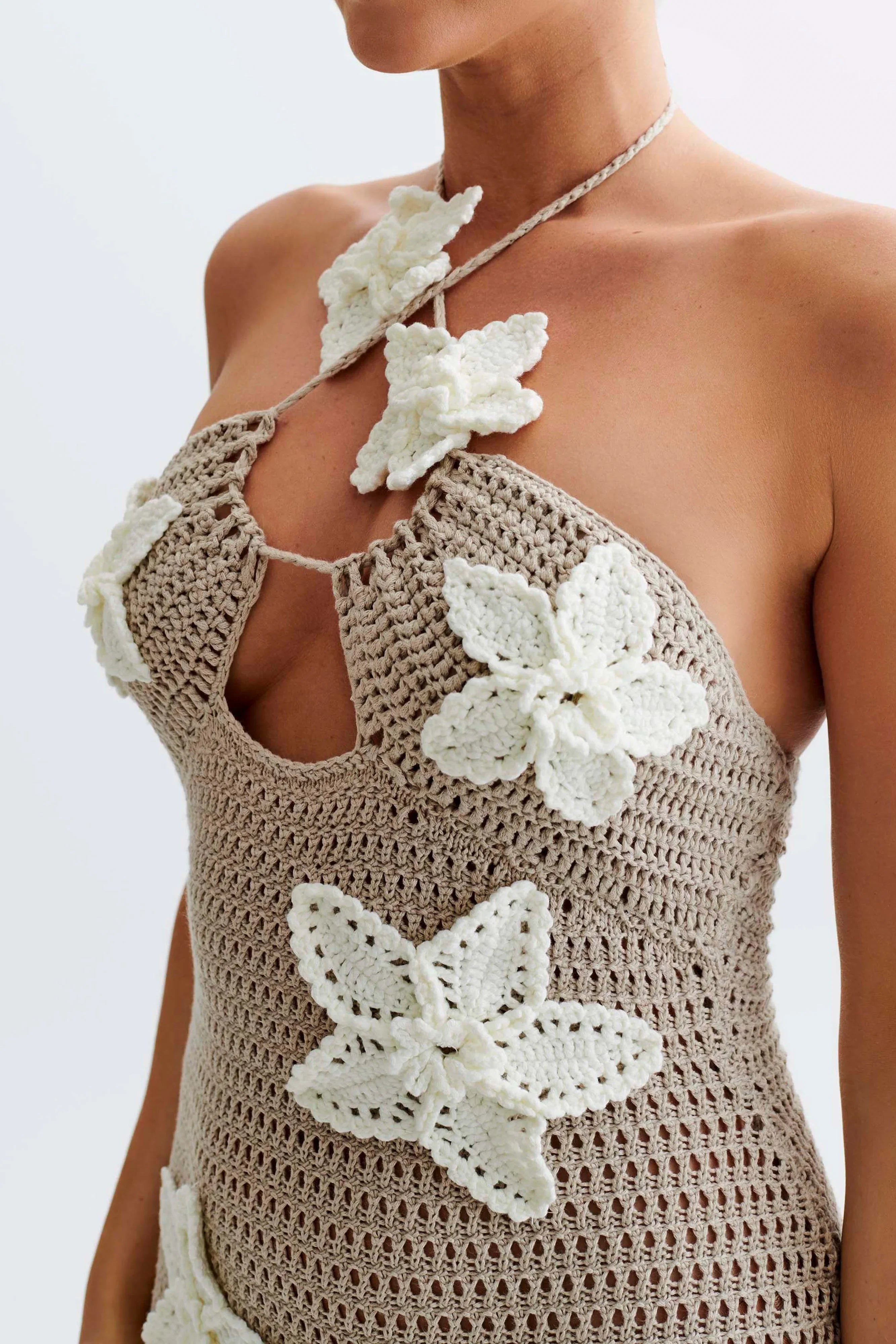 Noor - Floral Crochet Maxi Dress