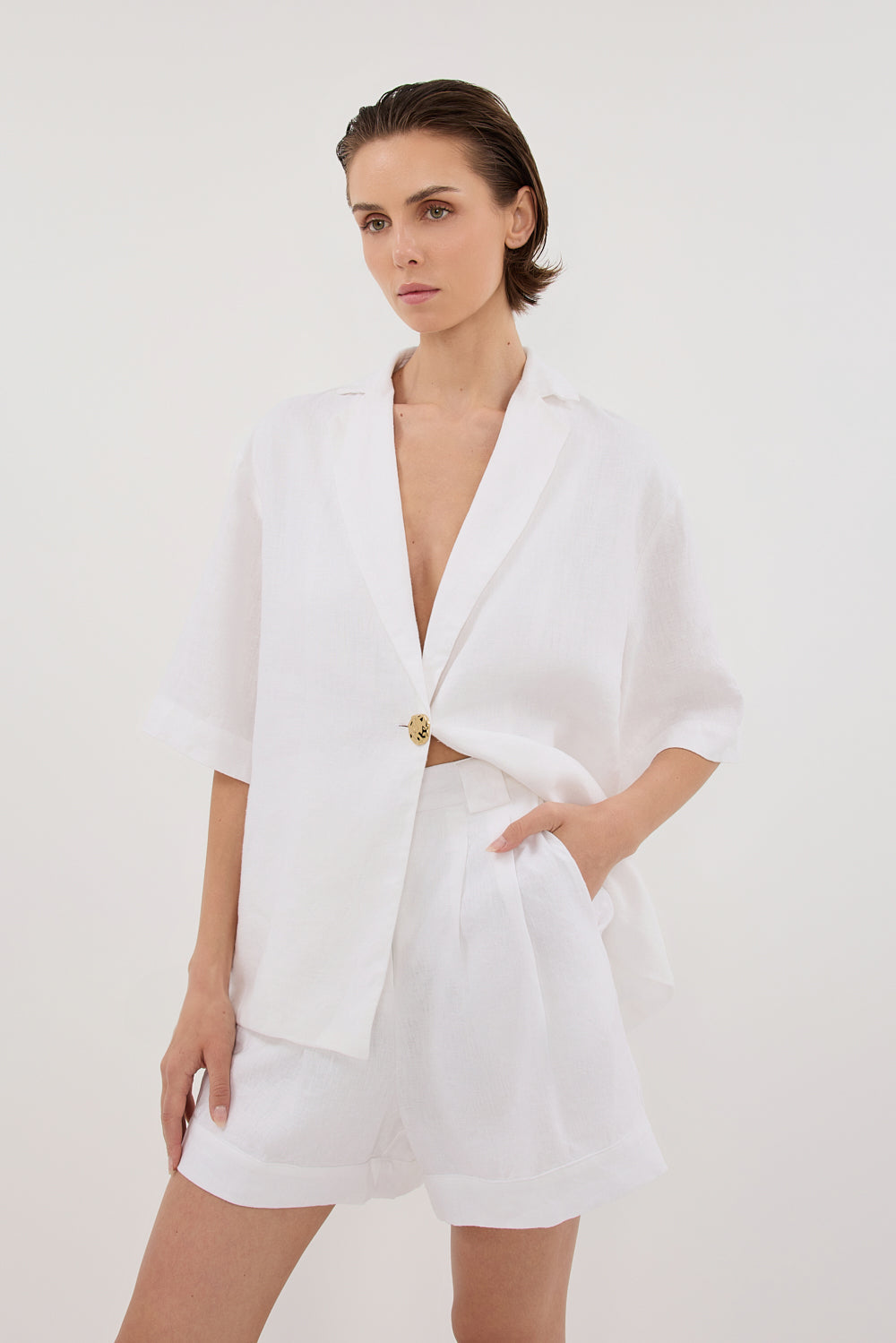 ALONDRA WHITE LINEN SHORT