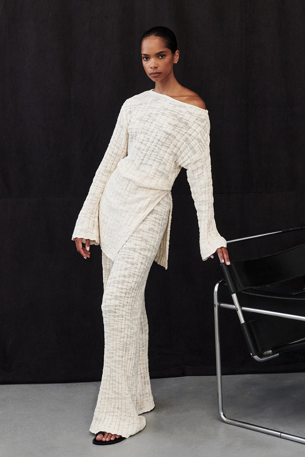 CIA NATURAL LONG SLEEVE KNIT TOP