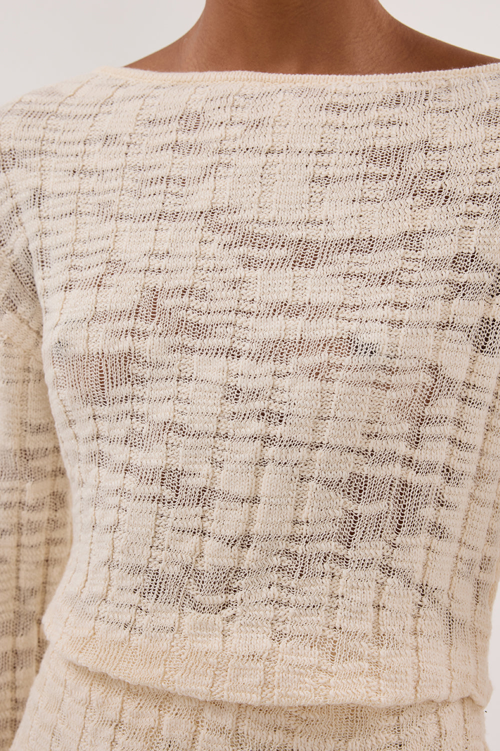 CIA NATURAL LONG SLEEVE KNIT TOP