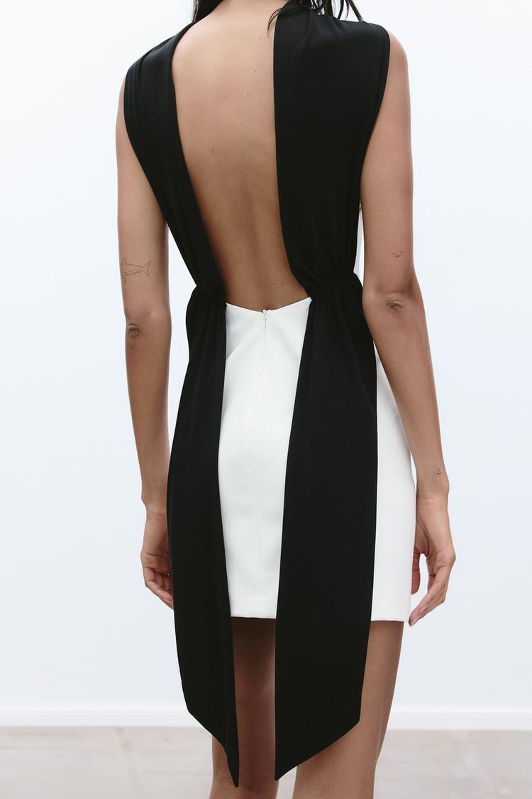 CONTRASTING SHORT DRESS