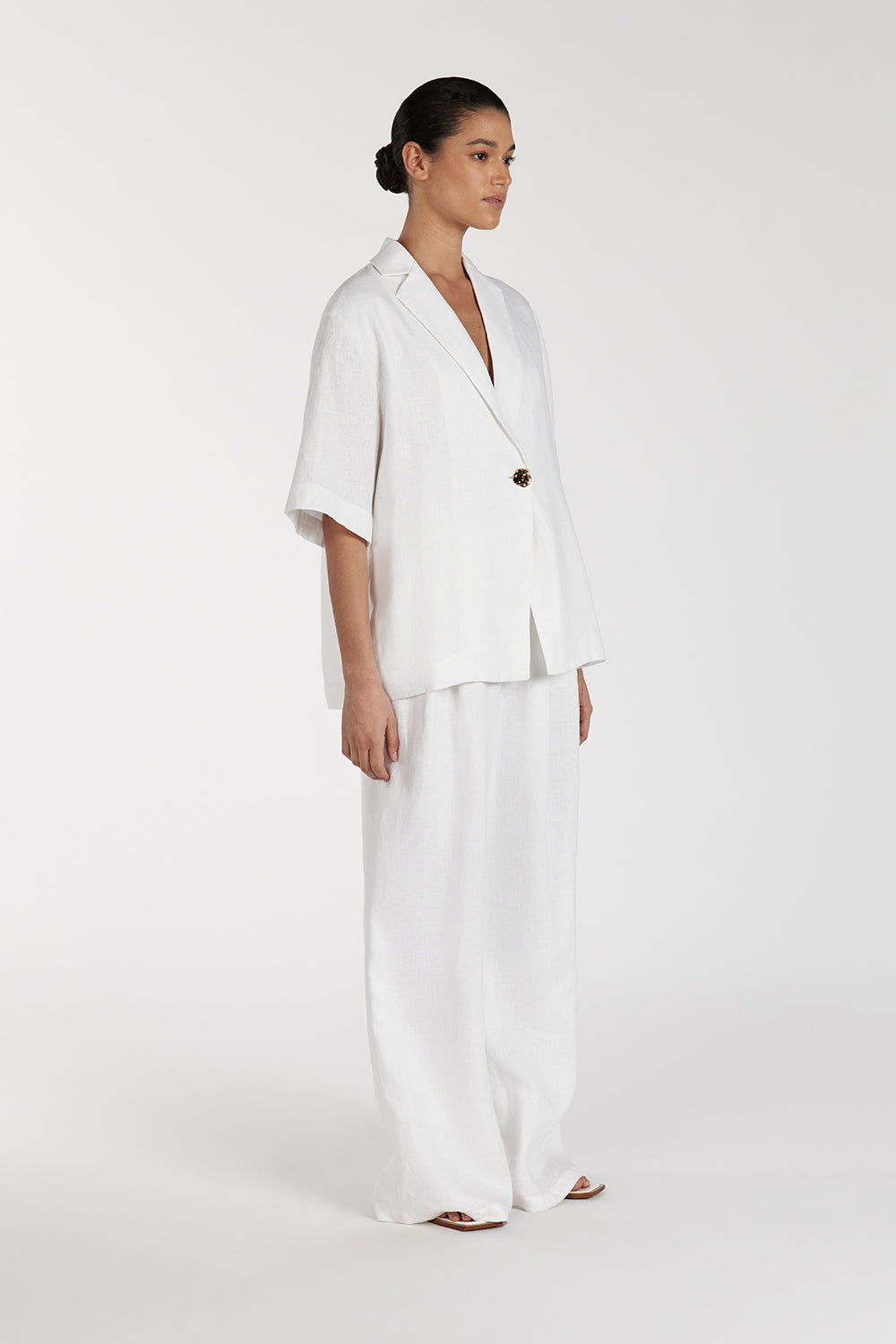 NALA WHITE LINEN RESORT SHIRT