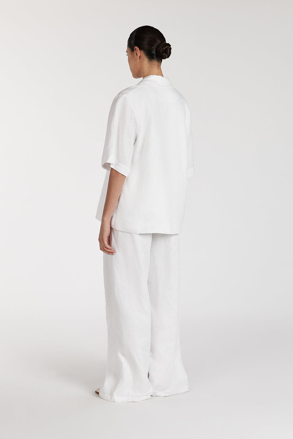 NALA WHITE LINEN RESORT SHIRT