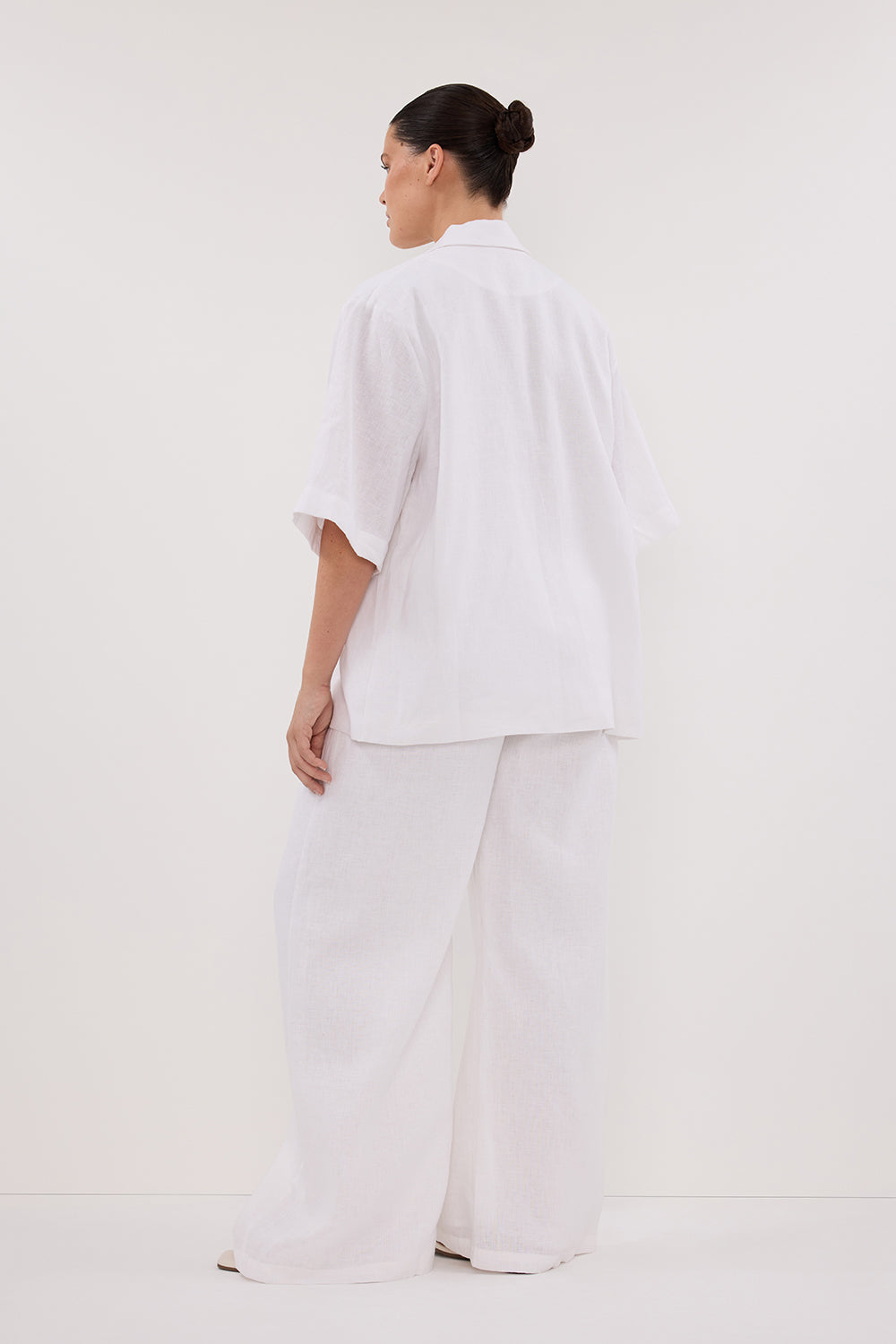NALA WHITE LINEN RESORT SHIRT