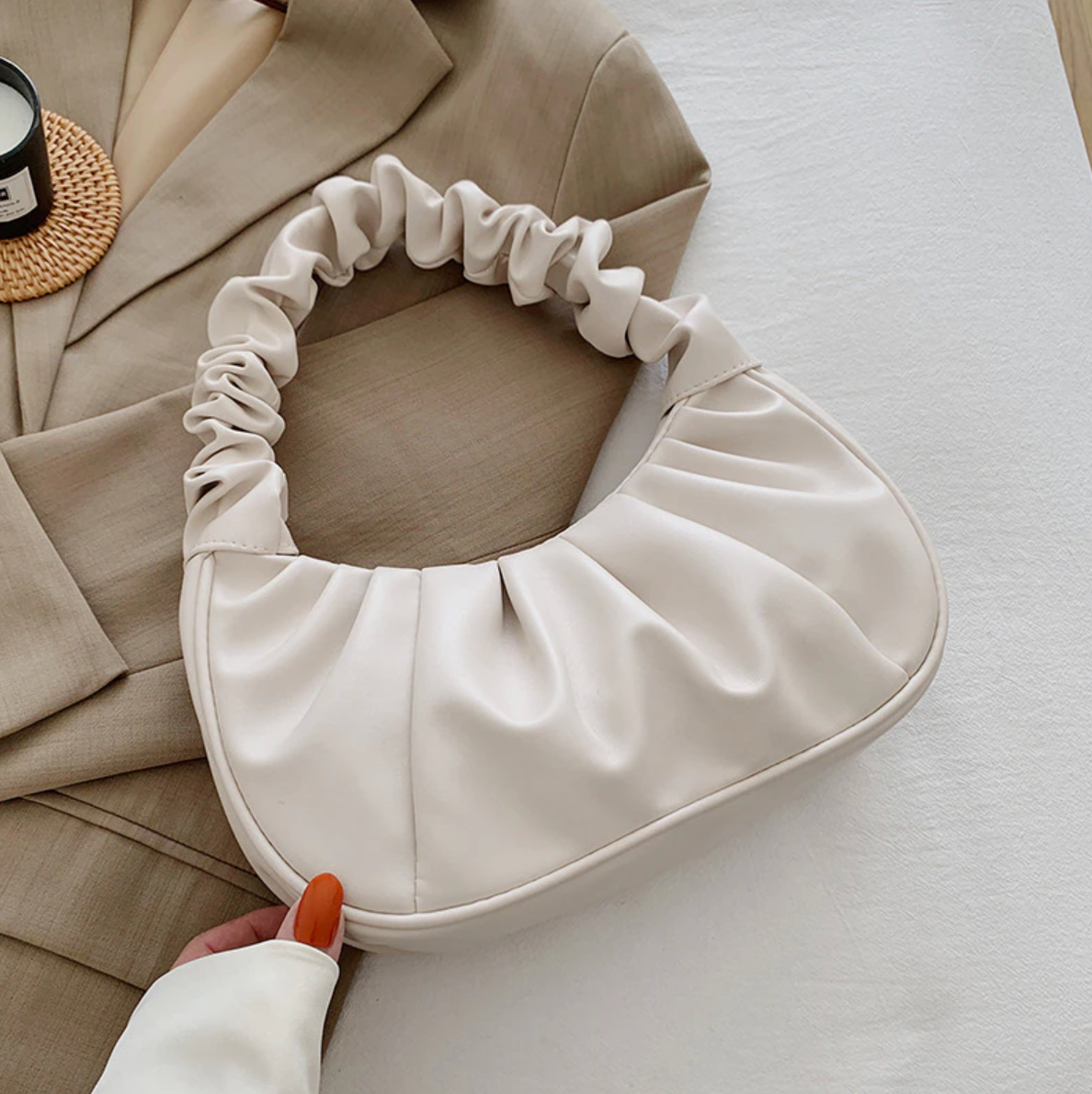 Tilla l Leather Bag