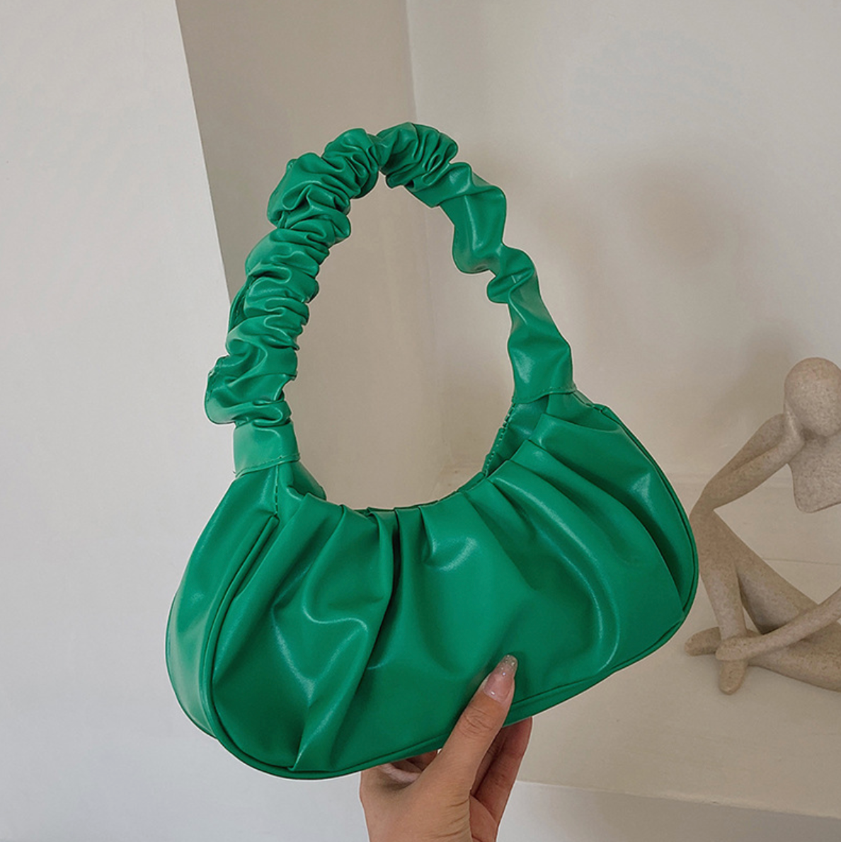 Tilla l Leather Bag