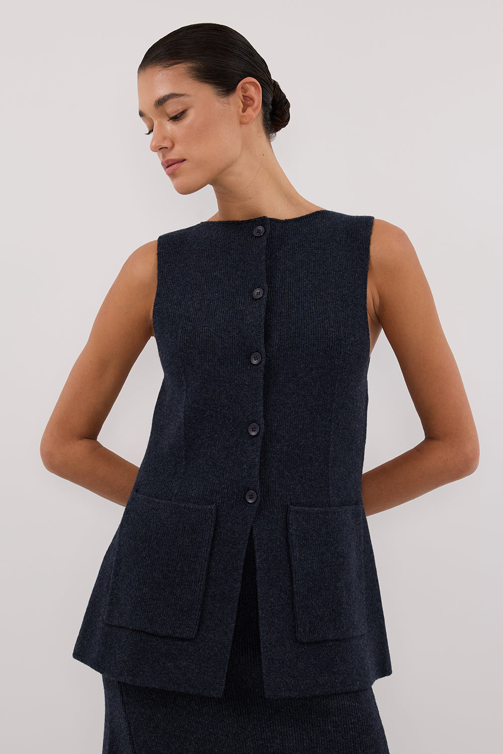 AVA INK LONGLINE KNIT VEST 